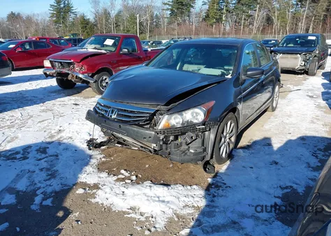 2012 Honda Accord 3.5 Ex-L from USA, damaged, VIN 1HGCP3F8XCA027696